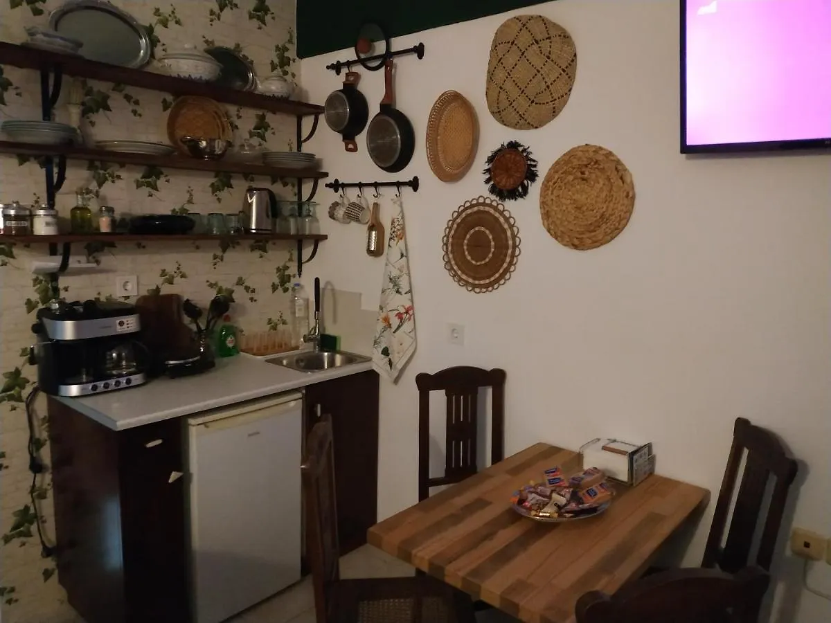 Studio 21 Heraklion  Greece